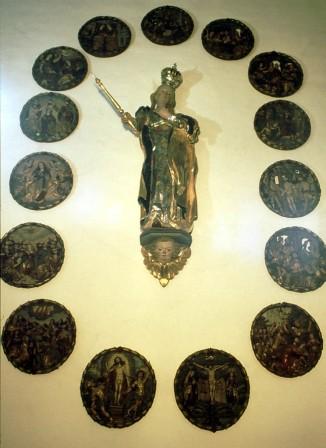 e40 Wangen Rochuskapelle Rosenkranzmadonna